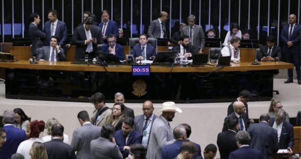 Congresso aprova urgência para anistia dos condenados de 8 de janeiro 2 Kayo Magalhães/Câmara dos Deputados
Fonte: Agência Câmara de Notícias