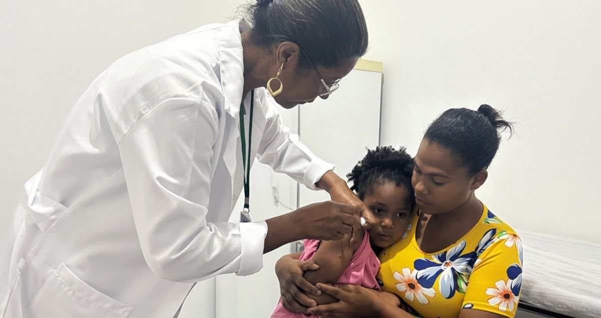 Campanha de vacinação tem Dia D de mobilização nacional neste sábado (18) - Foto: Renata Leite
