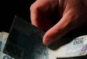 Rombo fiscal: 54% dos municípios estão endividados; déficit chega a R$ 33 bilhões 4 Rombo fiscal: 54% dos municípios estão no vermelho; déficit chega a R$ 33 bilhões