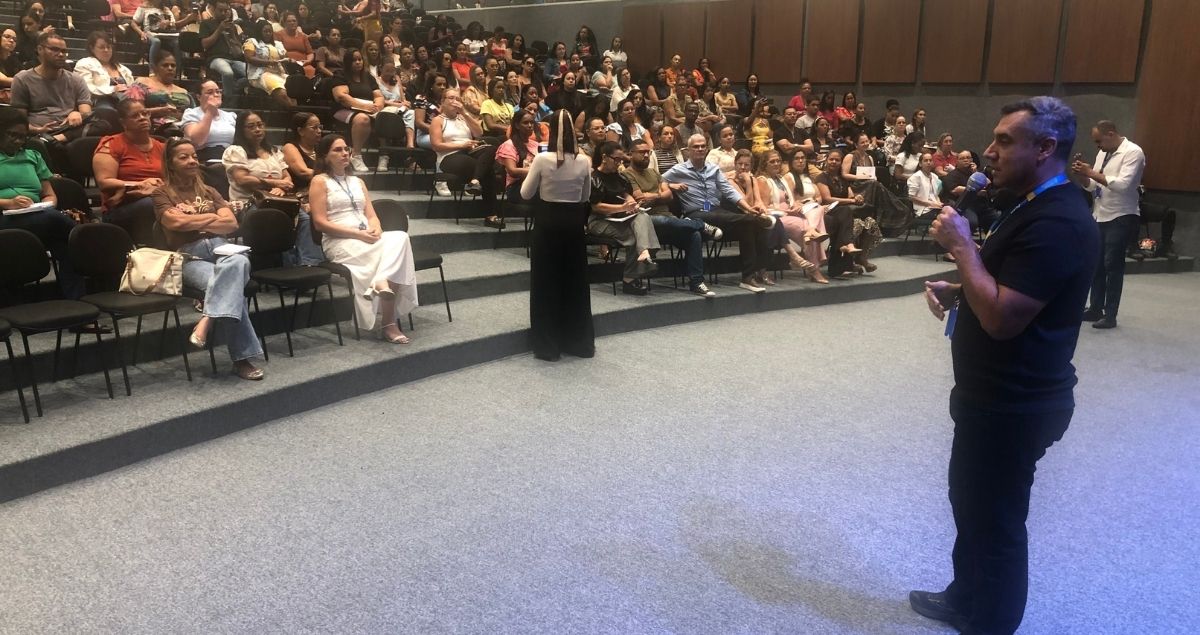 Secretaria de Educação apresenta sistema de cadastro de novos alunos para 2026